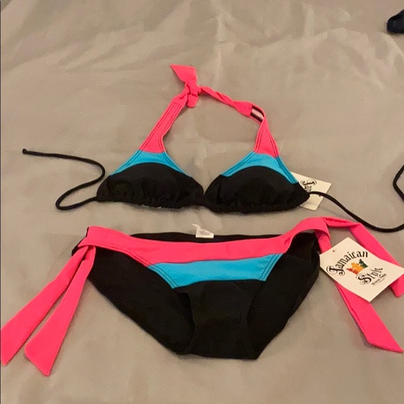❤️NWT Bikini - Picture 1 of 3